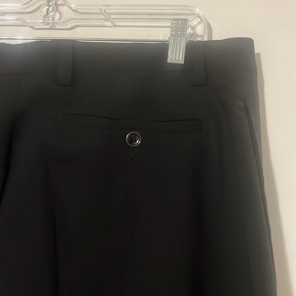 Banana Republic men’s black Gavin trousers